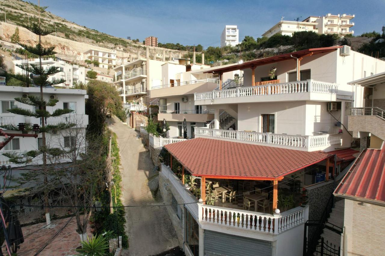 Vila Jon'A Саранда Экстерьер фото